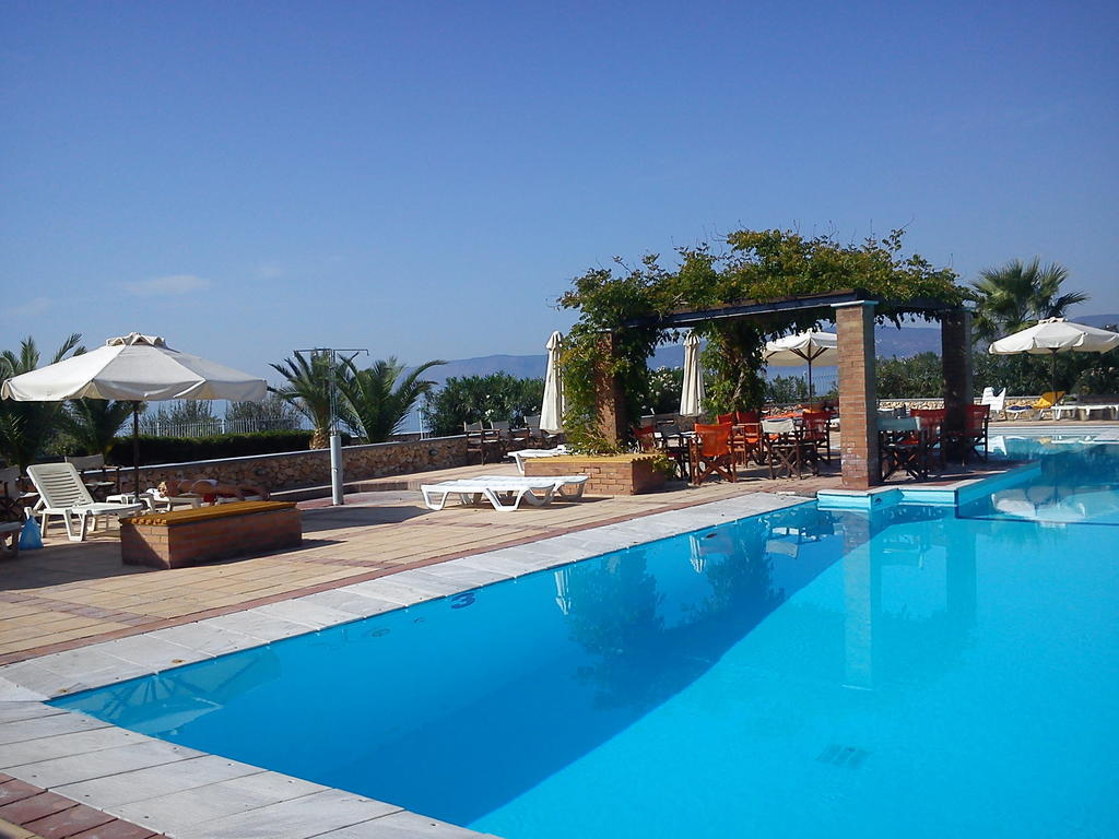 Panselinos Hotel Eftalou Экстерьер фото